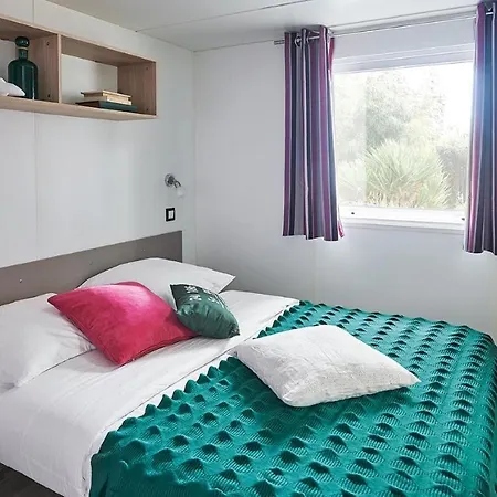 La Colline - Maeva Virton